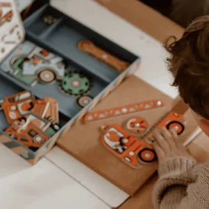 Djeco // Tap Tap Vehicle> For 5+ Year Olds | For 4+ Year Olds