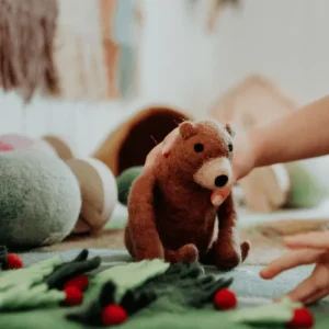 Tara Treasures Felt Bear> Small World Play