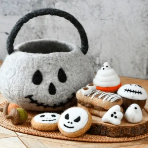 Tara Treasures Felt Spooky Ghost Pumpkin Grazing Set> Halloween Theme | Small World Play