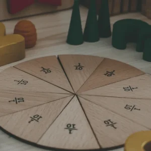 The Freckled Frog Learning Fraction Puzzle> Educational Play