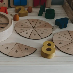 The Freckled Frog Learning Fraction Puzzle> Educational Play