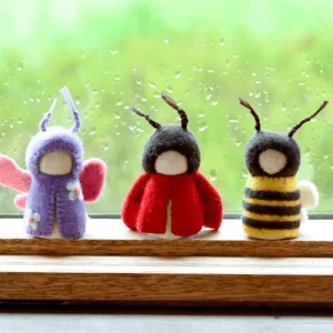 Tara Treasures Peg Dolls Set - Bugs> Small World Play