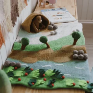 Tara Treasures Play Mat // Bear Hunt> For 5+ Year Olds | For 4+ Year Olds