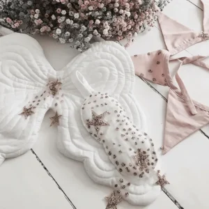 Bonne Mere Starry Masks and Heirloom Angel Wing Set> Small World Play