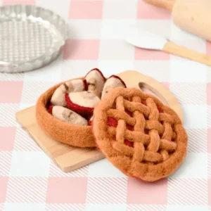 Tara Treasures // Felt Apple Pie Play Food Set> Food Play