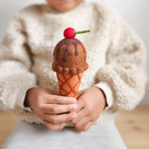 Tara Treasures // Felt Double Chocolate Ice Cream with Cheery> Food Play