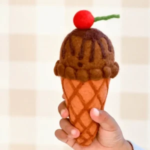 Tara Treasures // Felt Double Chocolate Ice Cream with Cheery> Food Play