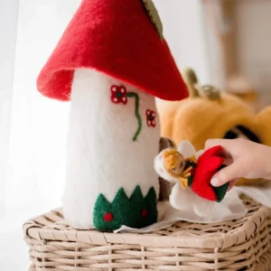 Tara Treasures // Felt Fairies & Gnomes Home - Red> Woodland & Magical Fairies Theme | Small World Play