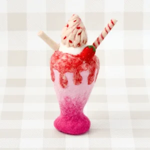 Tara Treasures // Felt Strawberry Milk Shake Play Food> Food Play