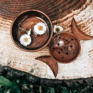 Wild Child Mountain Wild Tree Collection // Moon Strainer ⓒ> Sensory Play