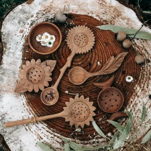 Wild Child Mountain Wild Tree Collection // Sunflower Slotted Spoon ⓒ> Sensory Play